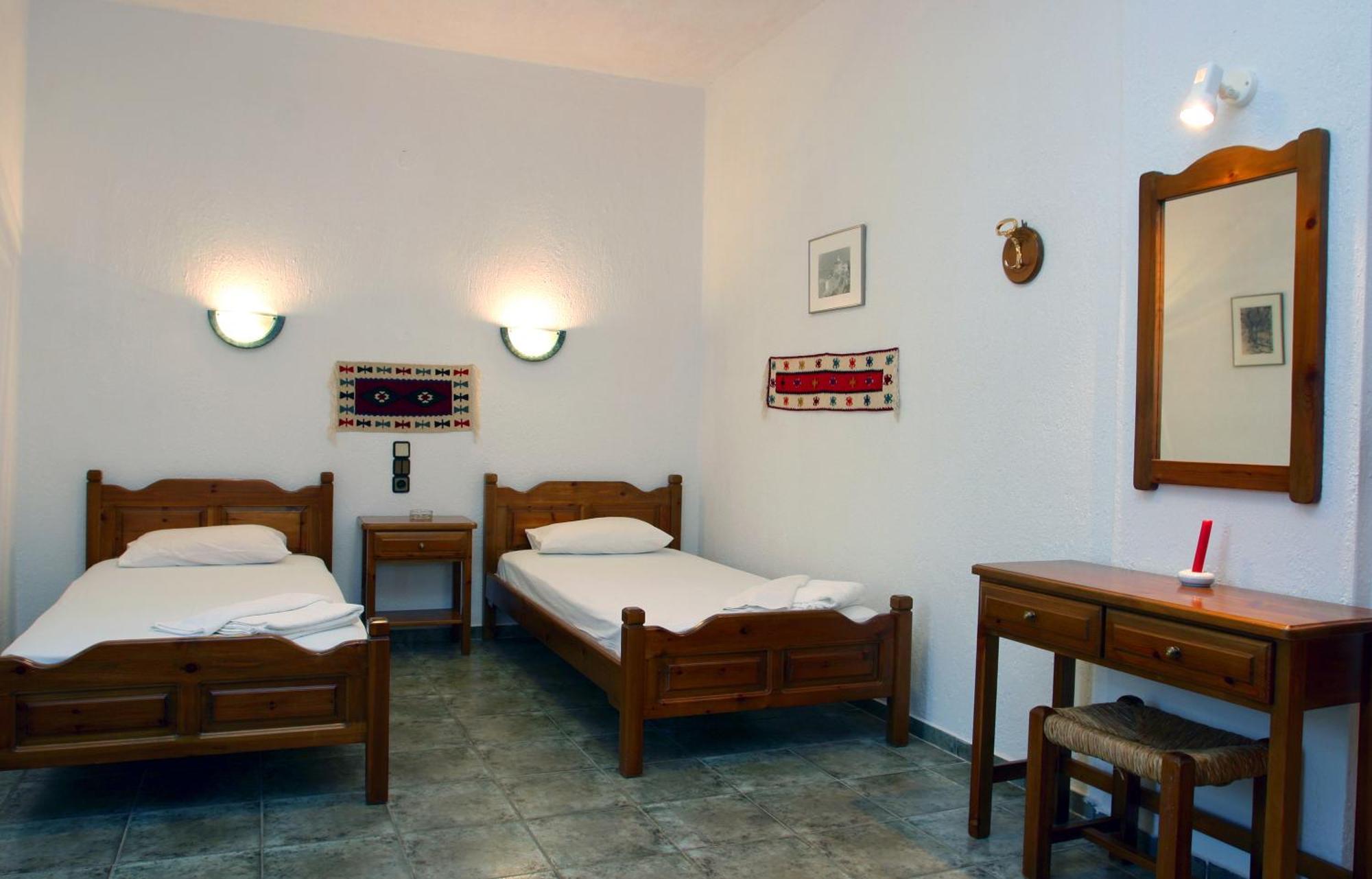 Spitalia Studios Skopelos Town Ngoại thất bức ảnh