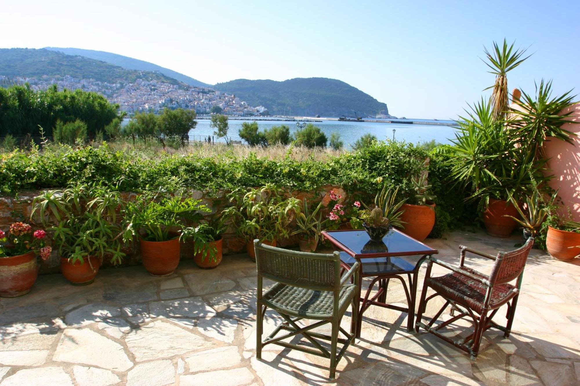 Spitalia Studios Skopelos Town Ngoại thất bức ảnh