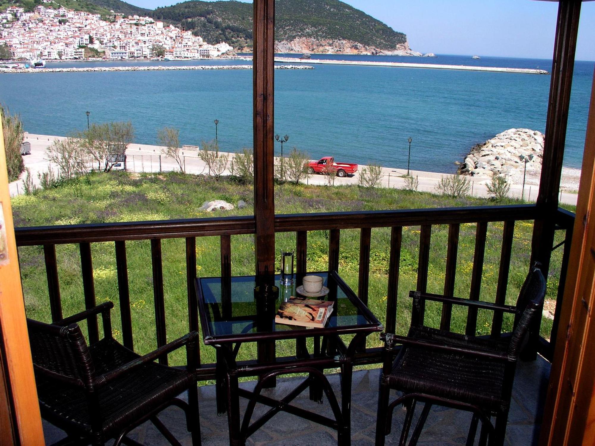 Spitalia Studios Skopelos Town Ngoại thất bức ảnh
